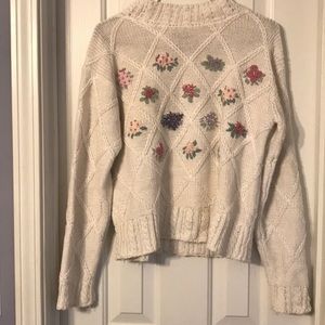 Vintage floral sweater